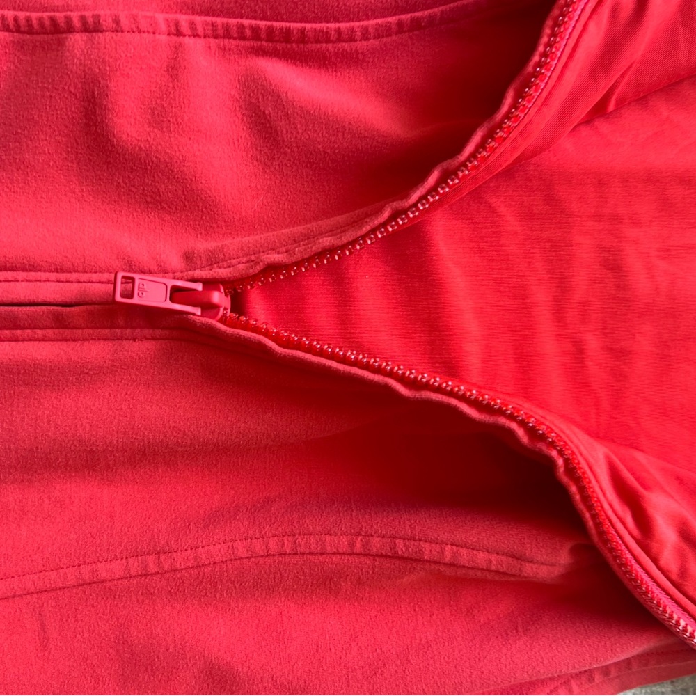 ALO Alosoft Carefree 1/2 Zip Dress in Red Hot Summer L - Picture 5 of 6